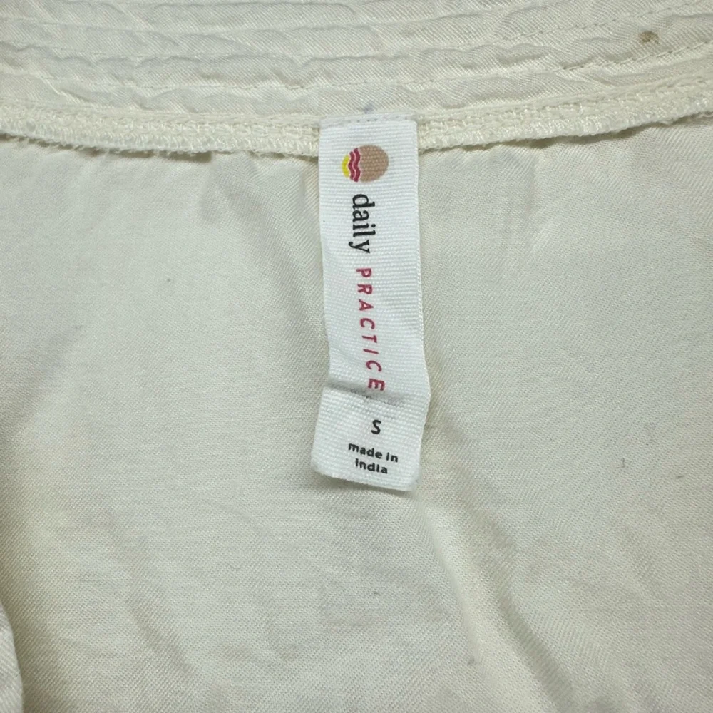 Anthropologie Daily Practice V-Neck Floral Short-Sleeve Top Cream Women’s Small - Picture 4 of 8